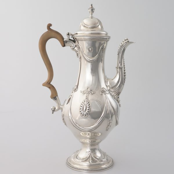 Caffettiera in argento sterling Giorgio III, William Cripps, Londra, 1776