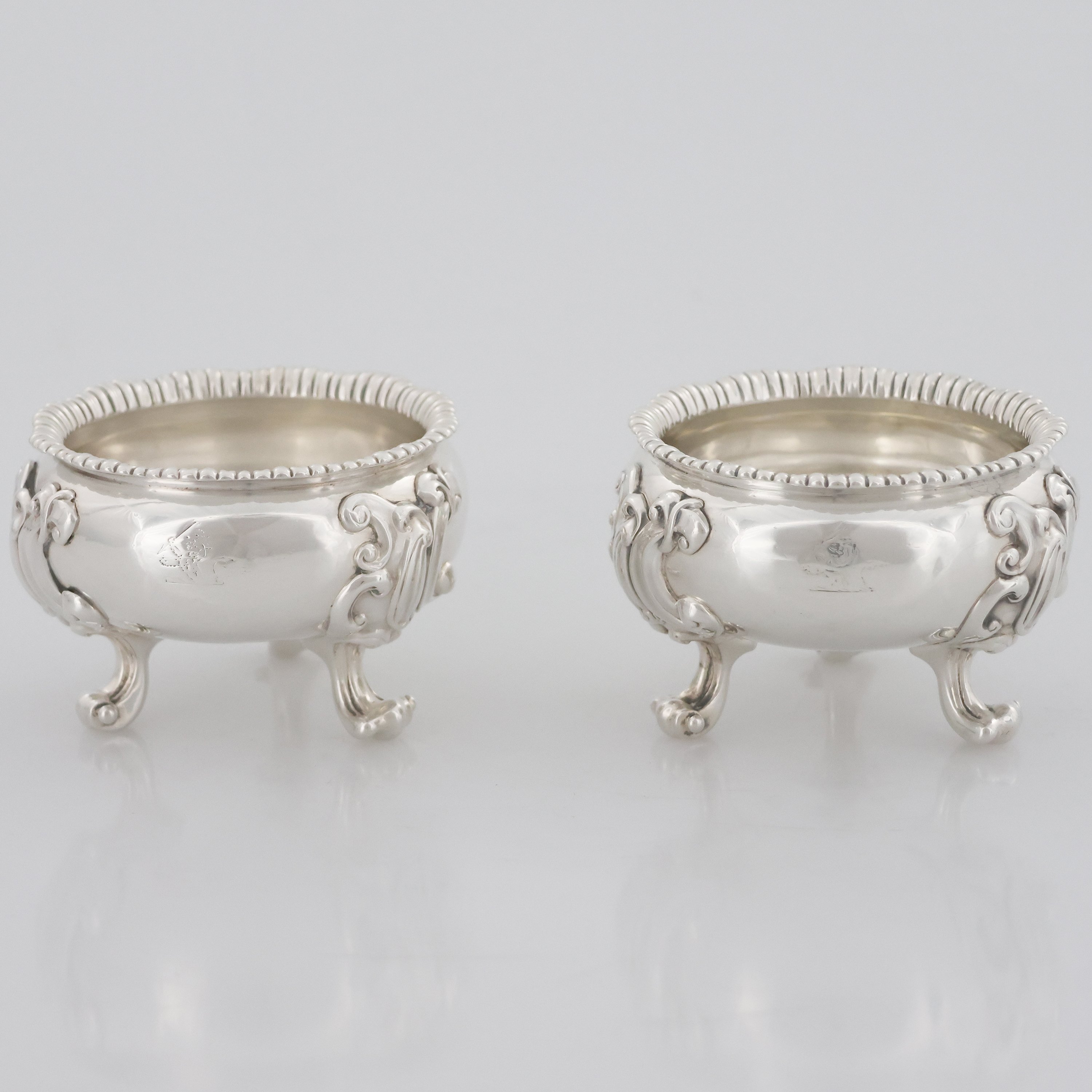A pair of George IV sterling silver salts, Paul Storr, London, 1820 - Paul Storr - 1820