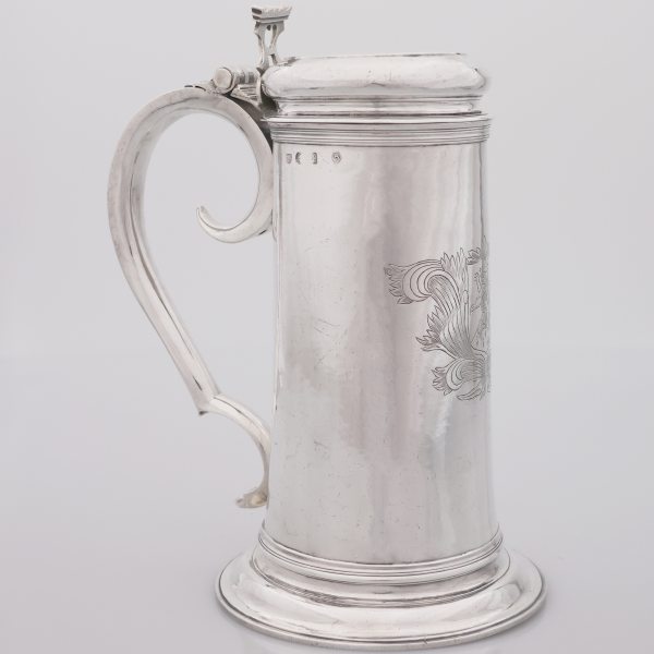 A Charles II sterling silver flagon, IB silversmith, London, 1680