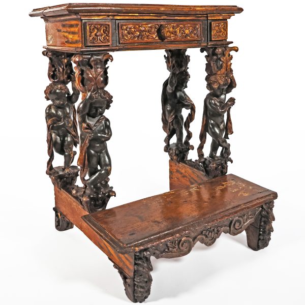 A Northern Italian carved, sculpted and gilded wood kneeled,17th century