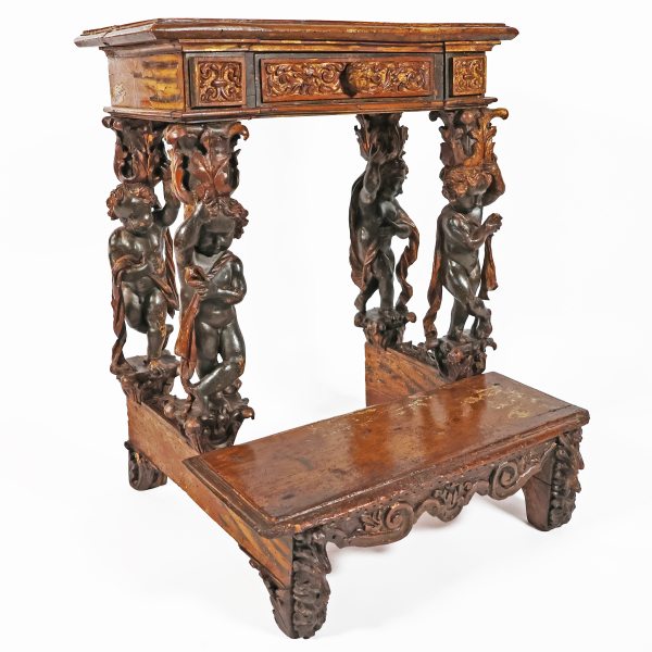 A Northern Italian carved, sculpted and gilded wood kneeled,17th century