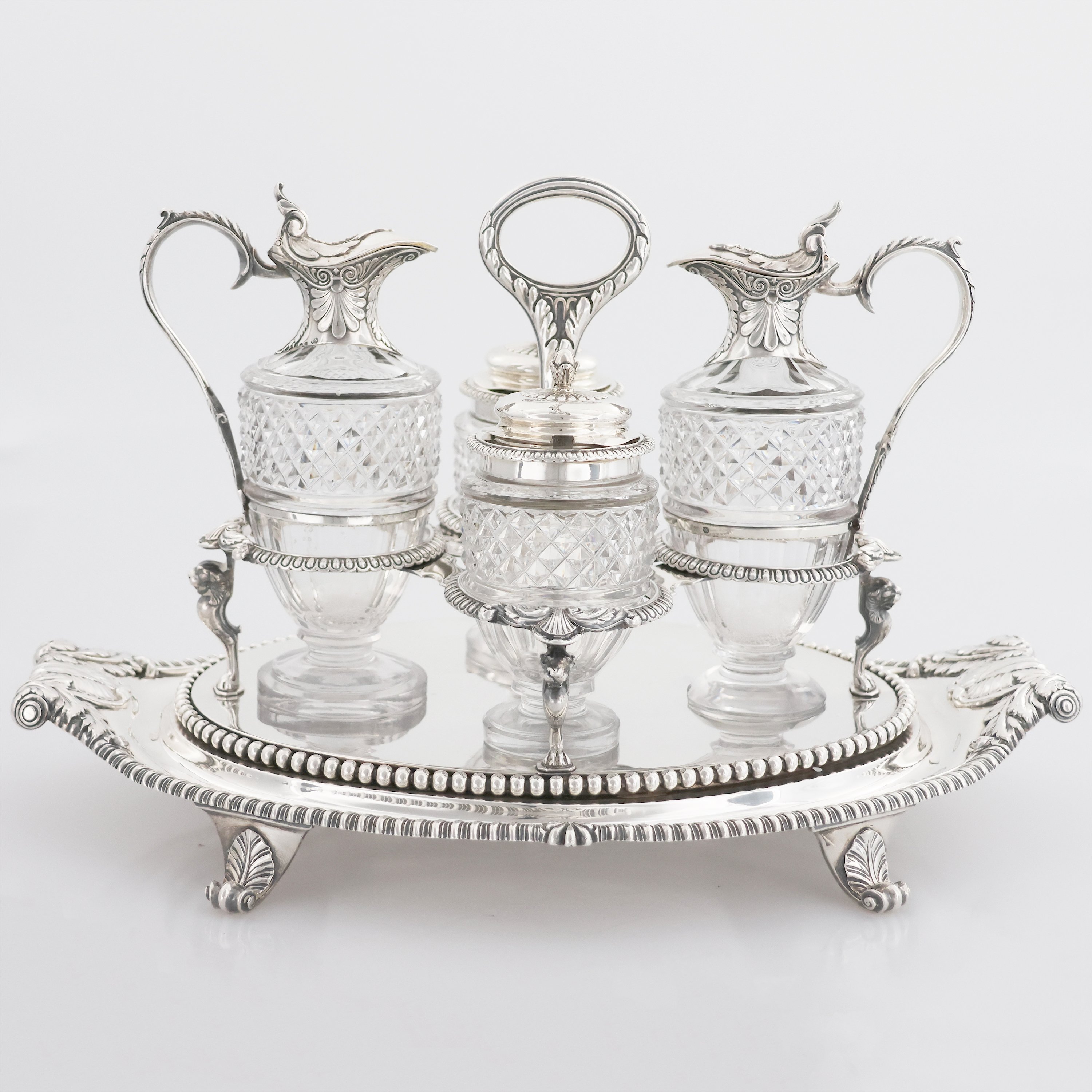 A George III sterling silver cruet stand, Paul Storr, London, 1808 - Paul Storr - 1808