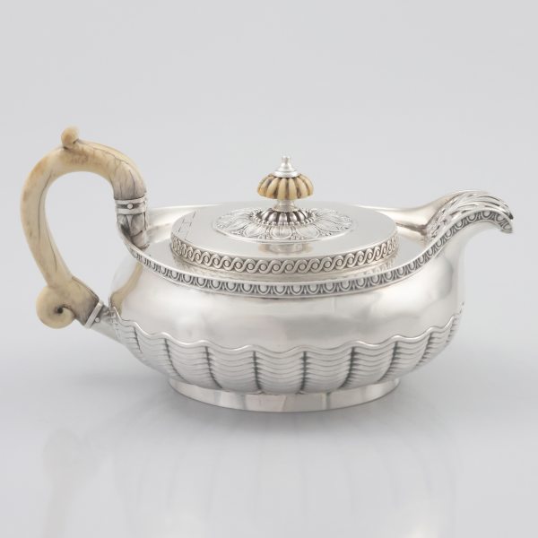 A George III sterling silver teapot, Paul Storr?, London, 1812