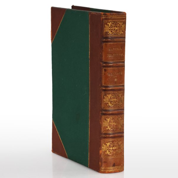 Wallace Alfred Russel. Contributions to the Theory of Natural Selection. London, Macmillan Co. 1870